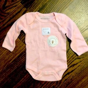 Burts bees preeminent onesie pink